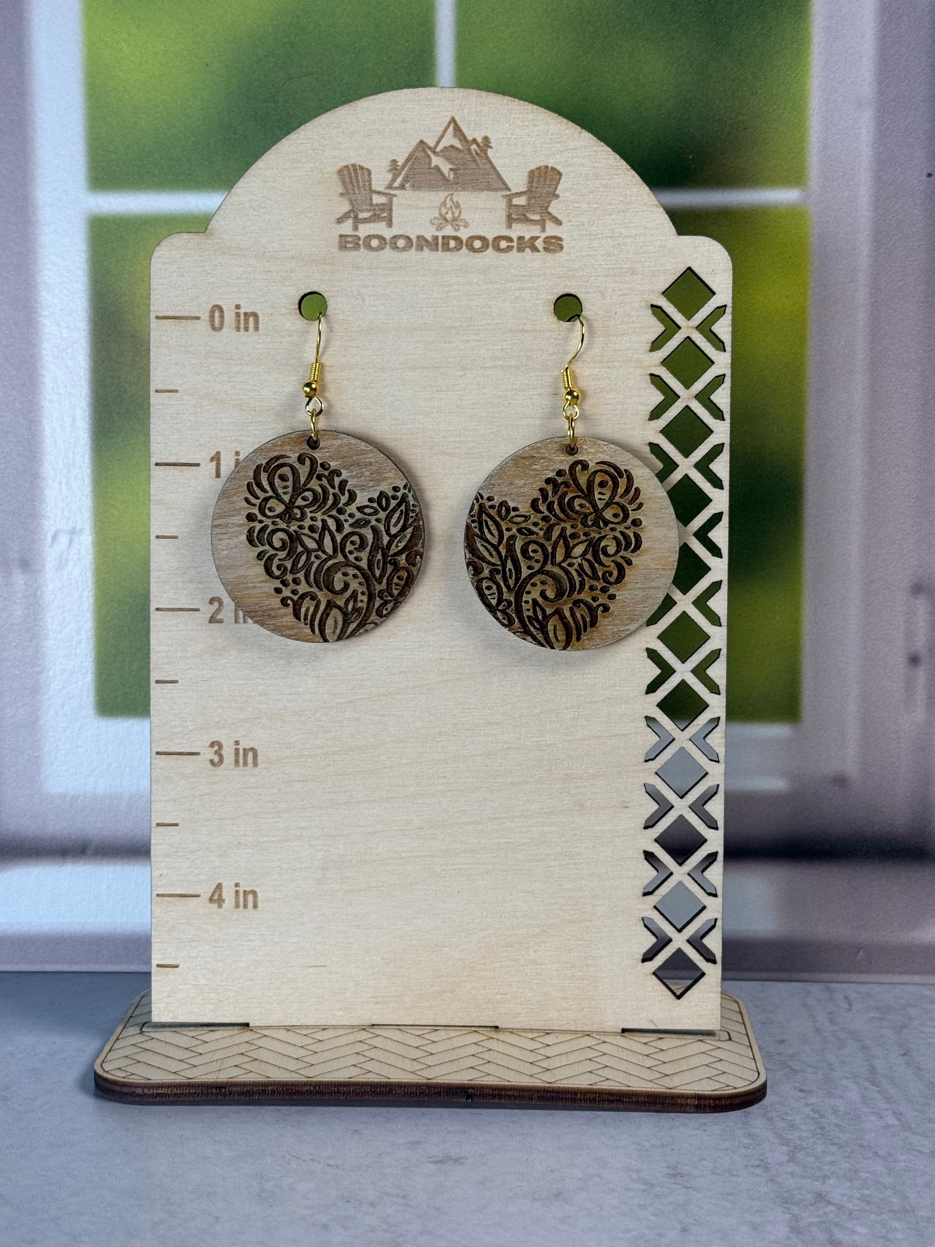 Swirly Heart Round earring