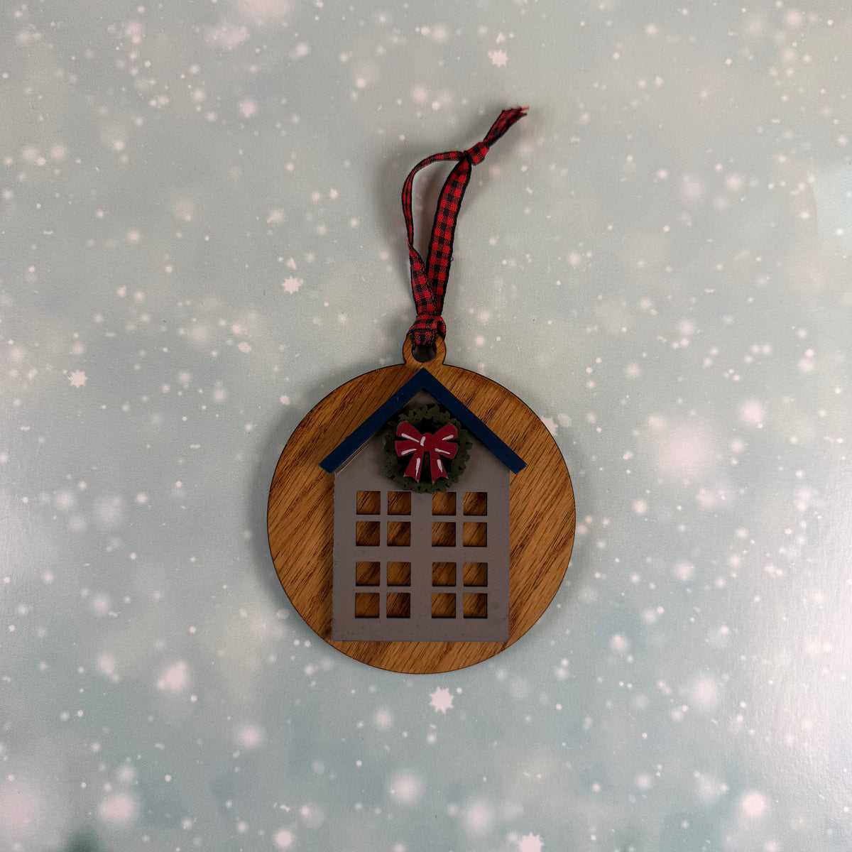 House w/Wreath Ornament